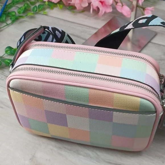 Karl Lagerfeld Camera Bag Blush Combo - Picture 5 of 15